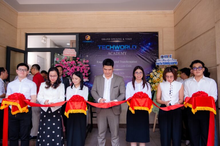 TECHWORLD CHÃNH THá»¨C KHAI TRÆ¯Æ NG TECHWORLD ACADEMY